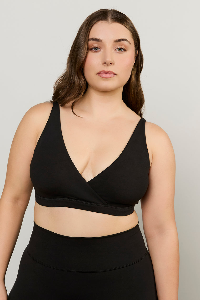 FORME Crossover Sports Bra